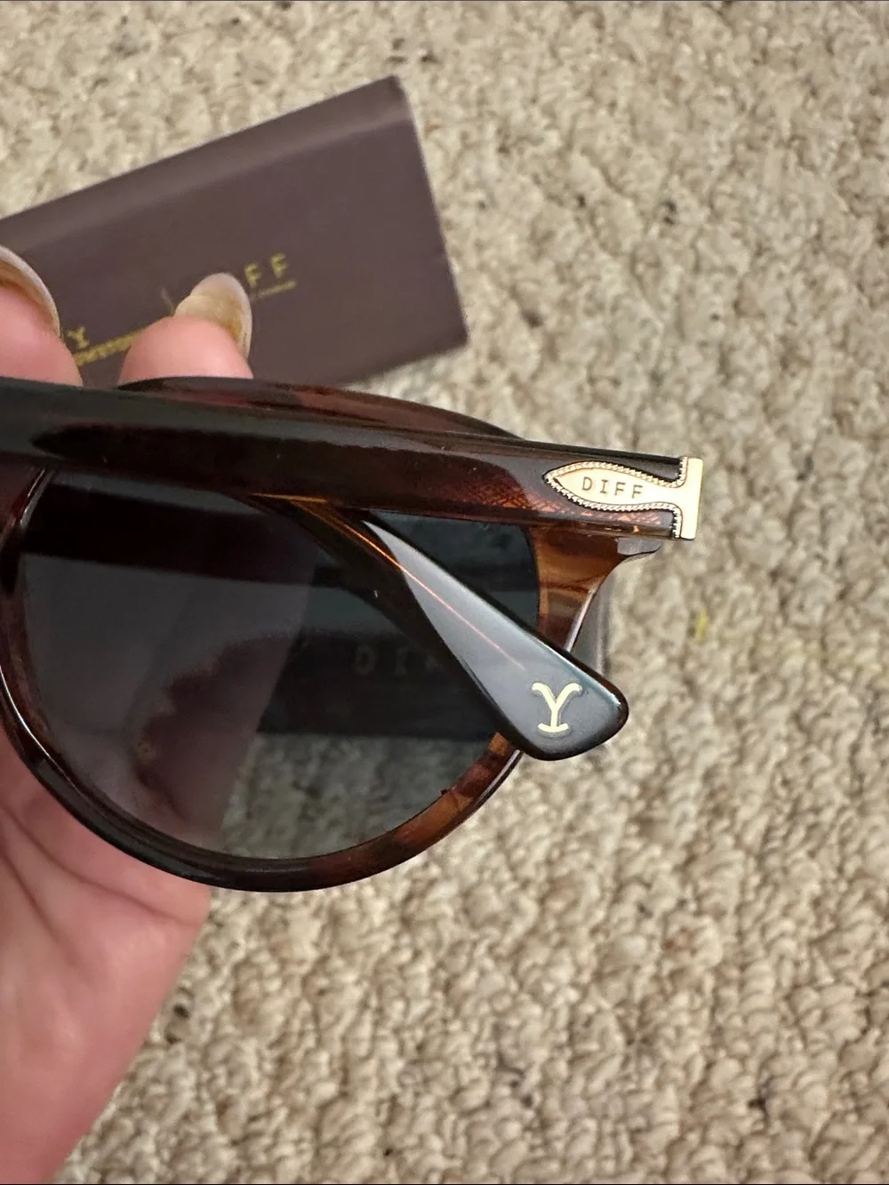 DIFF brand new sunglasses $110 retail online beautiful